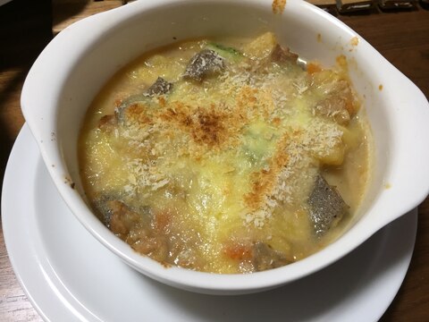 簡単リメイク!肉じゃがグラタン